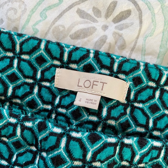 Ann Taylor LOFT Jacquard Mini Skirt - Picture 5 of 5